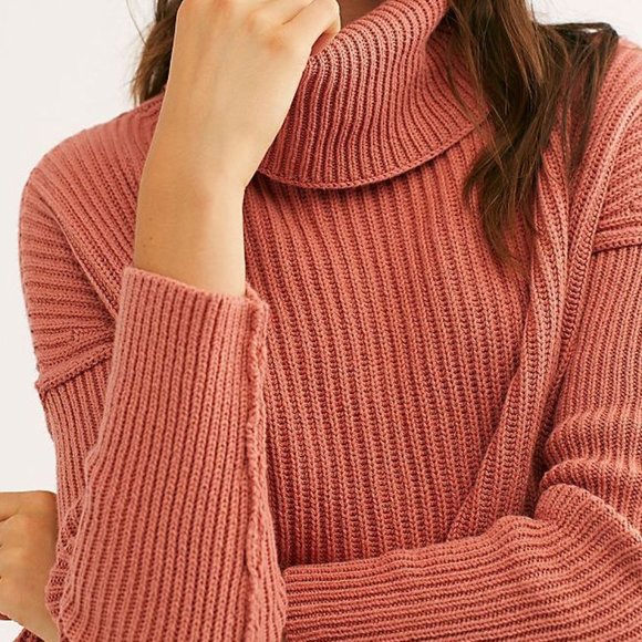 Free People Layer Cake Rose Sweater Size L - Picture 11 of 12